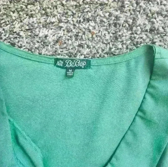 BEBOP V NECK  MIDI DRESS - Picture 2 of 3